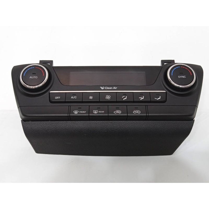 Recambio de mando climatizador para hyundai tucson 1.7 crdi cat referencia OEM IAM 97250D7210TRY  