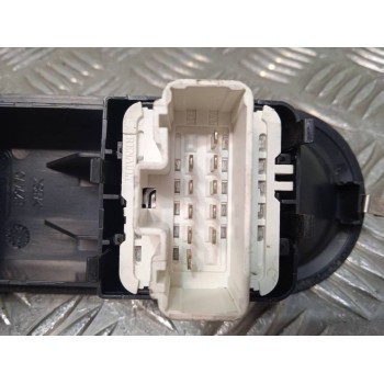 Recambio de mando elevalunas delantero izquierdo para renault clio grandtour dynamique referencia OEM IAM 8200356519 E29470 