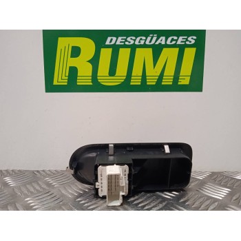Recambio de mando elevalunas delantero izquierdo para renault clio grandtour dynamique referencia OEM IAM 8200356519 E29470 