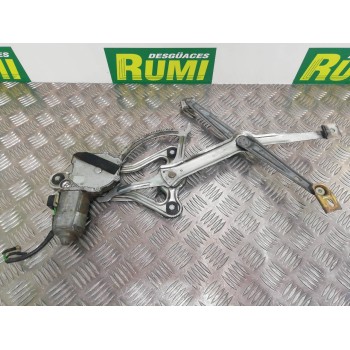 ELEVALUNAS DELANTERO DERECHO 0130821261 