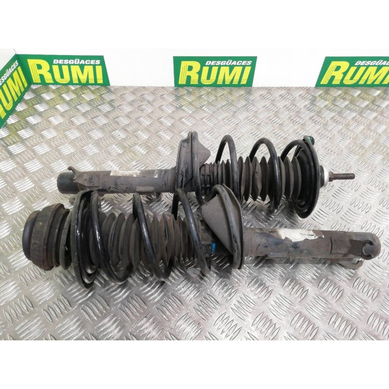 Recambio de juego amortiguadores delantero para ford ka (ccq) básico referencia OEM IAM   