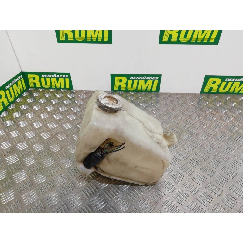 Recambio de deposito limpia para iveco daily combi 1989  35 - 12 combi referencia OEM IAM   