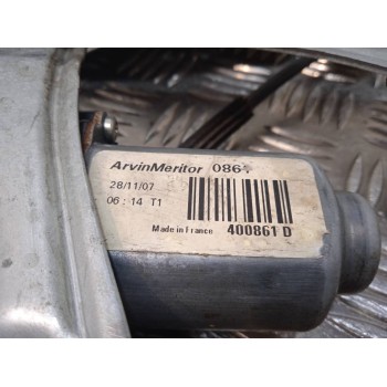 Recambio de elevalunas delantero derecho para renault clio grandtour dynamique referencia OEM IAM 8200291147C 981283103 82002911