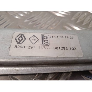 Recambio de elevalunas delantero derecho para renault clio grandtour dynamique referencia OEM IAM 8200291147C 981283103 82002911