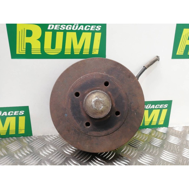 Recambio de mangueta trasera derecha para renault clio ii fase ii (b/cb0) authentique confort referencia OEM IAM   