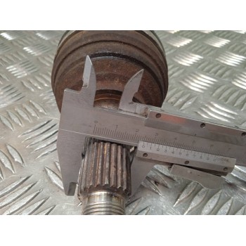 Recambio de transmision delantera derecha para renault clio grandtour dynamique referencia OEM IAM 8200557126  