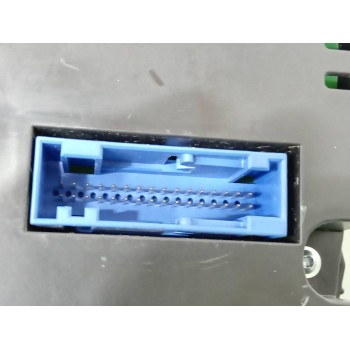 Recambio de cuadro instrumentos para volkswagen t5 transporter (7e) kombi-mittelhochdach lang 4motion referencia OEM IAM 7E09208