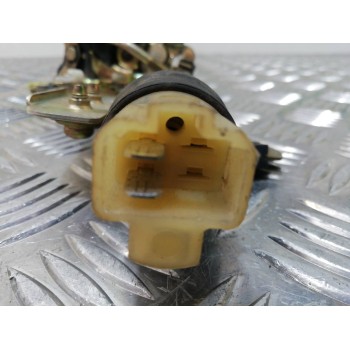 Recambio de cerradura puerta delantera izquierda para toyota land cruiser (j7) referencia OEM IAM 8546090K00 0526003220 