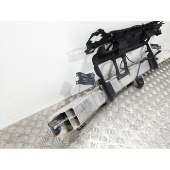 Recambio de refuerzo paragolpes delantero para mercedes-benz clase c (w203) berlina 220 cdi (203.006) referencia OEM IAM A203620