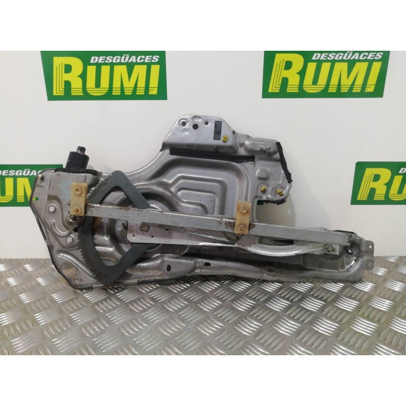 Recambio de elevalunas delantero izquierdo para hyundai trajet (fo) 2.0 gls referencia OEM IAM 824703A000  