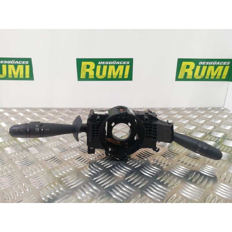 Recambio de mando multifuncion para opel vivaro combi 2.7t corto referencia OEM IAM 8200070265 91167047D 