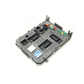 Recambio de caja reles / fusibles para citroën c4 berlina collection referencia OEM IAM 9661940480  