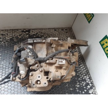 Recambio de caja cambios para opel astra g berlina club referencia OEM IAM 5040LN 00MW506162 90523 460A AF20