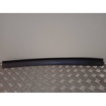 Recambio de spoiler paragolpes delantero para fiat punto berlina (188) 1.8 16v hgt referencia OEM IAM 735281326  