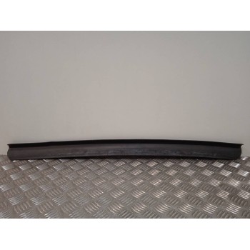 Recambio de spoiler paragolpes delantero para fiat punto berlina (188) 1.8 16v hgt referencia OEM IAM 735281326  