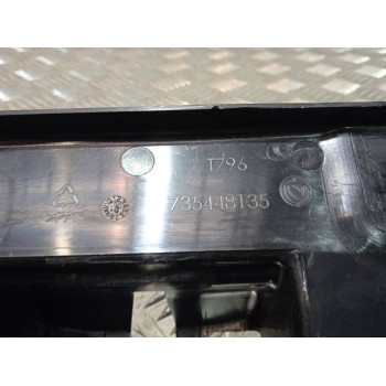 Recambio de guarnecido porton trasero para fiat linea (110) dynamic referencia OEM IAM 735448135  