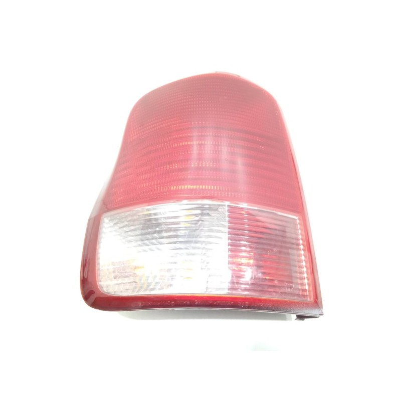 Recambio de piloto trasero izquierdo para kia carnival ii 2.9 cdri ex referencia OEM IAM   