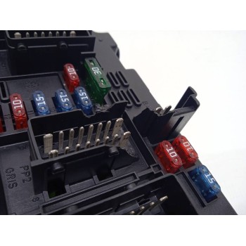 Recambio de caja reles / fusibles para citroën xsara berlina 2.0 hdi premier (80kw) referencia OEM IAM 9646405280  