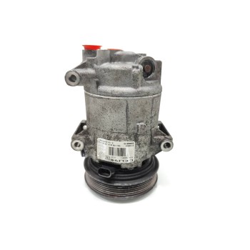 Recambio de compresor aire acondicionado para renault scenic ii confort dynamique referencia OEM IAM 8200600110  