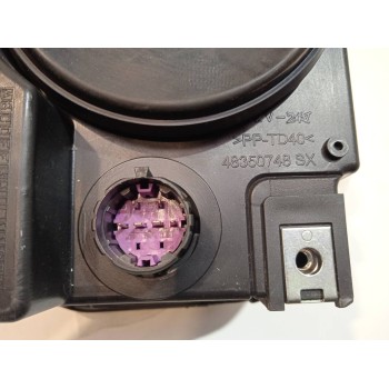 Recambio de faro izquierdo para jeep renegade limited fwd referencia OEM IAM 48350748SX  