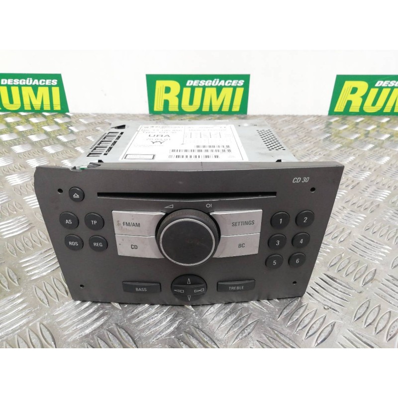 Recambio de sistema audio / radio cd para opel astra h berlina cosmo referencia OEM IAM 13190856 7644221310 453116246