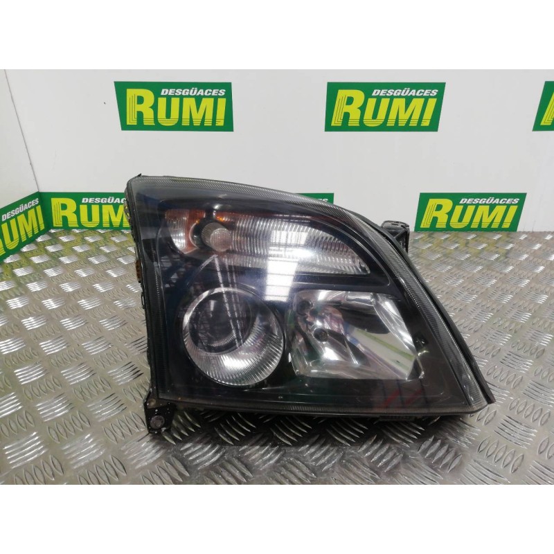 Recambio de faro derecho para opel vectra c berlina elegance referencia OEM IAM   