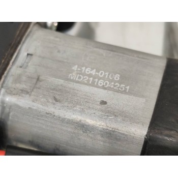 Recambio de elevalunas delantero derecho para citroën berlingo 1.9 d sx familiar referencia OEM IAM 41640106  