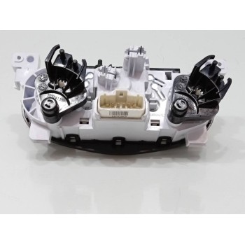 Recambio de mando calefaccion / aire acondicionado para dacia sandero sl 2019 referencia OEM IAM A42303400  