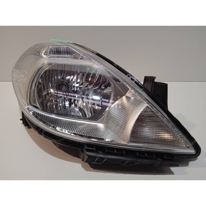 Recambio de faro derecho para nissan tiida (c11x/sc11x) 1.5 dci turbodiesel cat referencia OEM IAM 26010EM00A 1ED98348304 