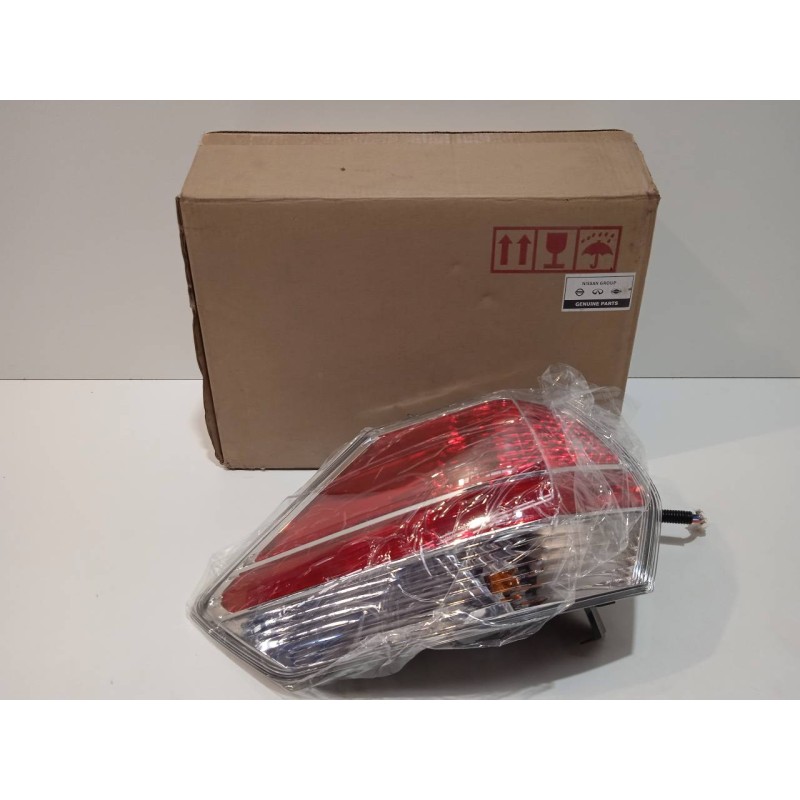 Recambio de piloto trasero izquierdo para nissan x-trail (t32) referencia OEM IAM 22017939  