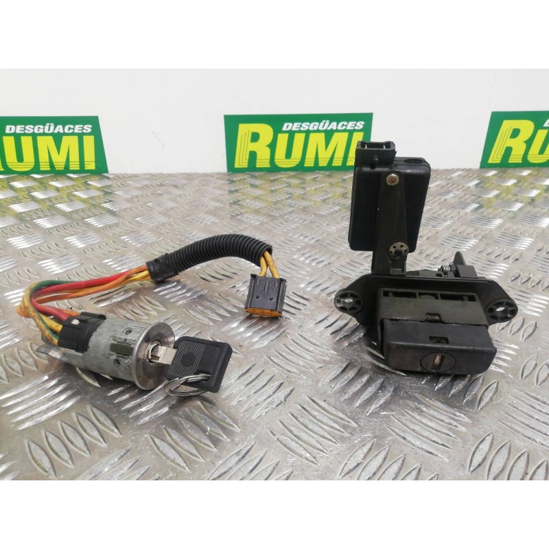 Recambio de juego bombines para renault 19 hatchback (b/c53) europa referencia OEM IAM   