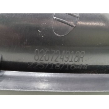 Recambio de maneta interior delantera derecha para dacia sandero sl 2019 referencia OEM IAM 826724918R  