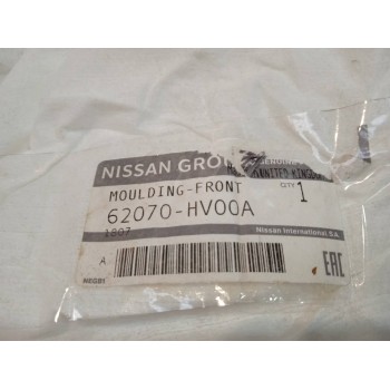 Recambio de rejilla delantera para nissan qashqai (j11) acenta referencia OEM IAM 62070  