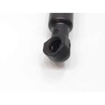 Recambio de amortiguadores capo para dacia sandero sl 2019 referencia OEM IAM 654713274R  