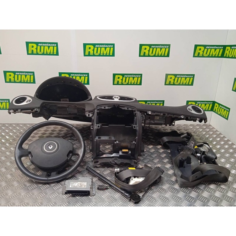 Recambio de kit airbag para renault clio grandtour dynamique referencia OEM IAM   