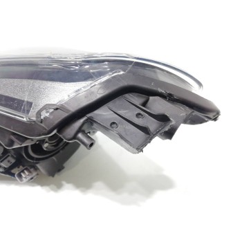 Recambio de faro derecho para toyota yaris hsd active referencia OEM IAM   