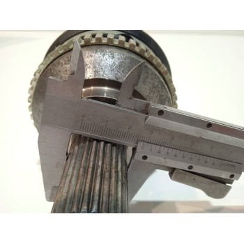 Recambio de transmision delantera izquierda para chrysler voyager (rg) 2.8 crd cat referencia OEM IAM P04641855AEA TPD3160B0171 