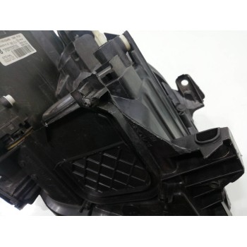 Recambio de faro izquierdo para toyota auris referencia OEM IAM 8115002460  