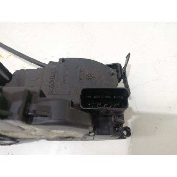 Recambio de cerradura puerta trasera izquierda para renault megane iii sport tourer dynamique referencia OEM IAM 825030574R 8060