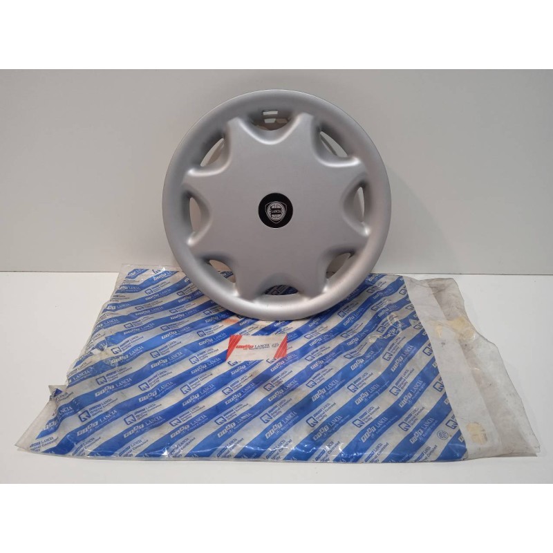 Recambio de tapacubos para lancia y10 referencia OEM IAM 7781343  