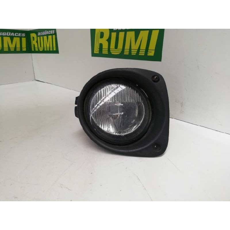Recambio de faro antiniebla izquierdo para renault clio ii fase i (b/cbo) 1.2 referencia OEM IAM 7700846881  