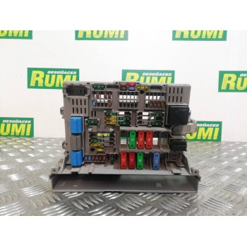 CAJA RELES / FUSIBLES 690660703 B010094700 BJ3A119625