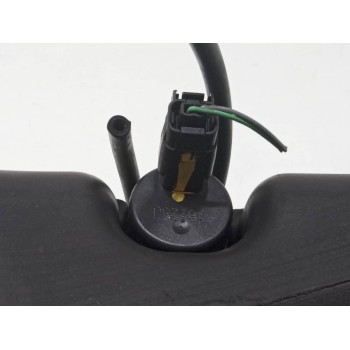 Recambio de deposito limpia para dacia sandero sl 2019 referencia OEM IAM 289102837R  