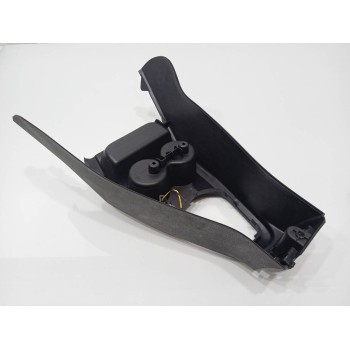 Recambio de moldura para dacia sandero sl 2019 referencia OEM IAM 969103114R 969100893R  