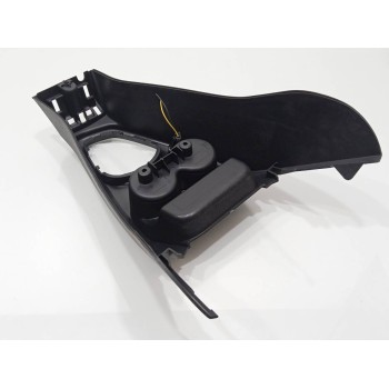 Recambio de moldura para dacia sandero sl 2019 referencia OEM IAM 969103114R 969100893R  