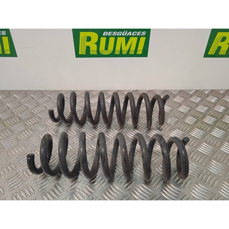 Recambio de muelle amortiguacion trasero para bmw serie 1 berlina (e81/e87) 118d referencia OEM IAM   