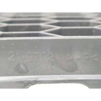 Recambio de rejilla paragolpes central para volkswagen golf v berlina (1k1) gt sport referencia OEM IAM 219702  