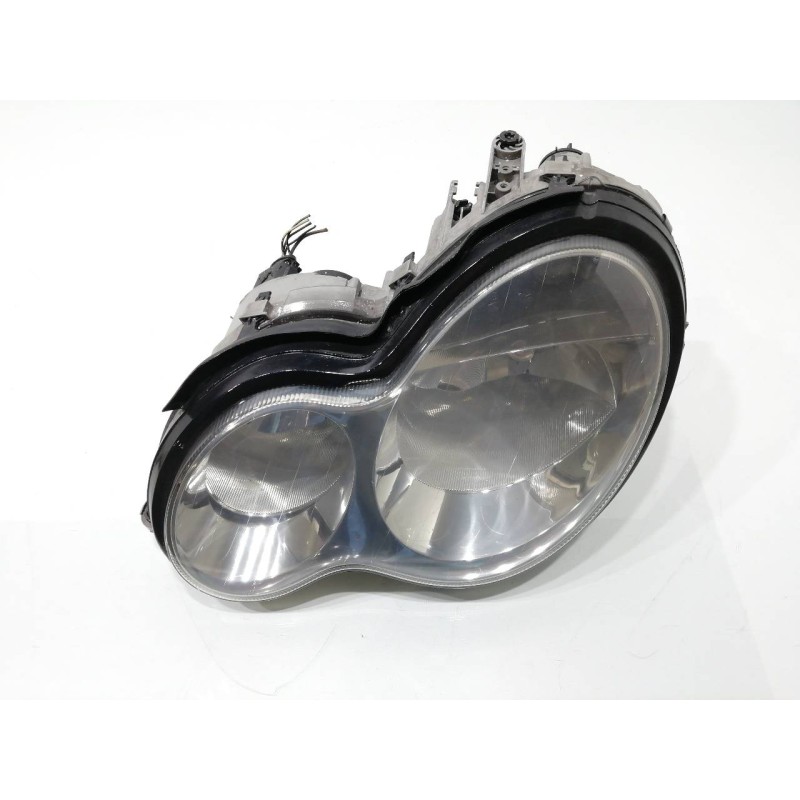 Recambio de faro izquierdo para mercedes-benz clase c (w203) berlina 200 compressor (203.045) referencia OEM IAM 1305235741  