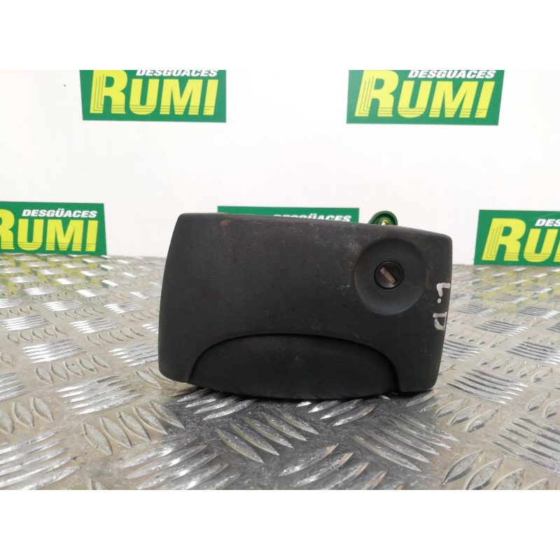 Recambio de maneta exterior lateral derecha para renault kangoo (f/kc0) alize referencia OEM IAM   