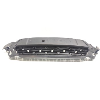 Recambio de rejilla paragolpes central para citroën c3 shine referencia OEM IAM 9833504580  